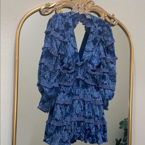 Elliatt Alvernia Ruffle Long Sleeve Mini Dress in Navy Blue Size XL - Picture 14 of 14